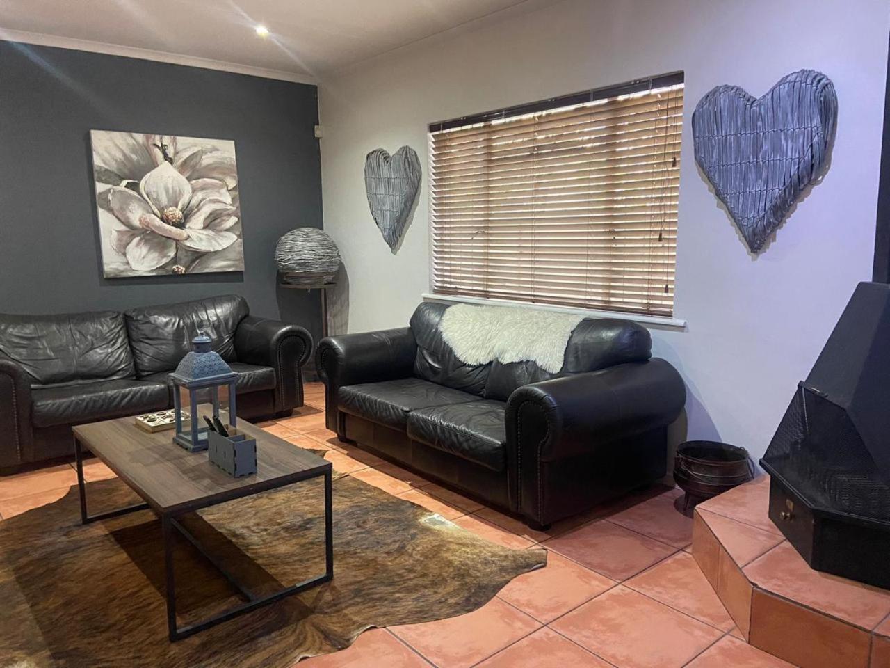 Apartamento Karoo Heart Beaufort West Exterior foto
