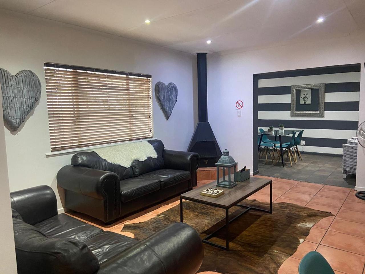Apartamento Karoo Heart Beaufort West Exterior foto