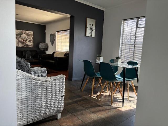 Apartamento Karoo Heart Beaufort West Exterior foto